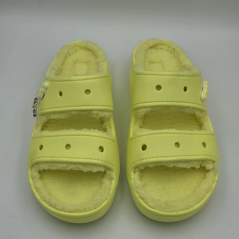 CROCS Classic Cozy Sandals, Bright Yellow, Faux Fur, SOFT! Men's 10/Women's 12 - Picture 3 of 12